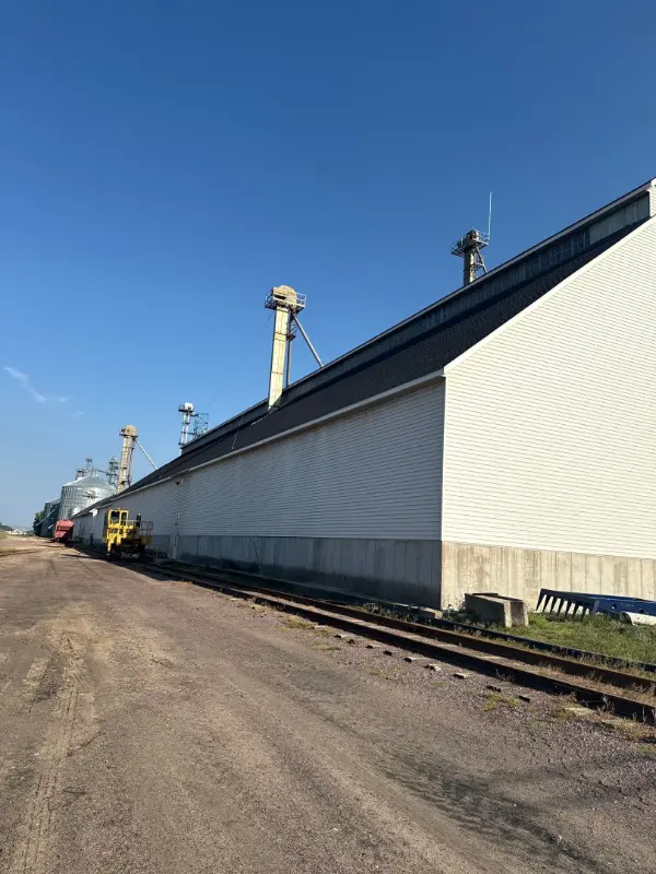 Commercial roofing company