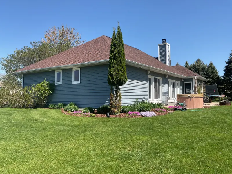 Edgerton roof replacement before